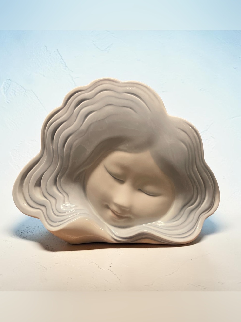 Lladro Glossy Blue & Cream Porcelain Decorative Vase/Planter Vintage